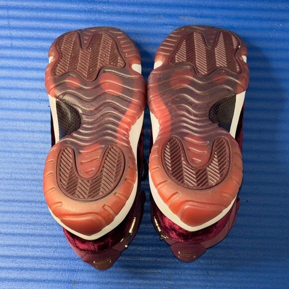 Size 8Y- GS Nike Air Jordan 11 Retro Heiress Maroon RARE 852625-650 Women’s 9.5 - Picture 8 of 8